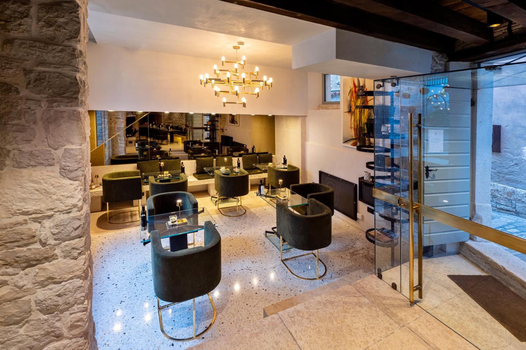 Spirito Santo Palazzo Storico Hotel โรวีน ภายนอก รูปภาพ
